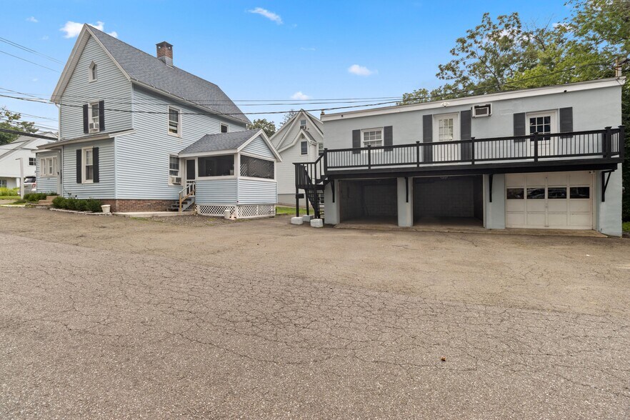 676 Boston Post Rd, Darien, CT à vendre - Photo de l’immeuble – Image 3 sur 24