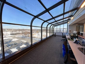 4343 Commerce Ct, Lisle, IL à louer Photo intérieure– Image 2 sur 8