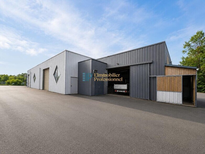 Industriel/Logistique dans Lorient à vendre - Photo de l’immeuble – Image 2 sur 12