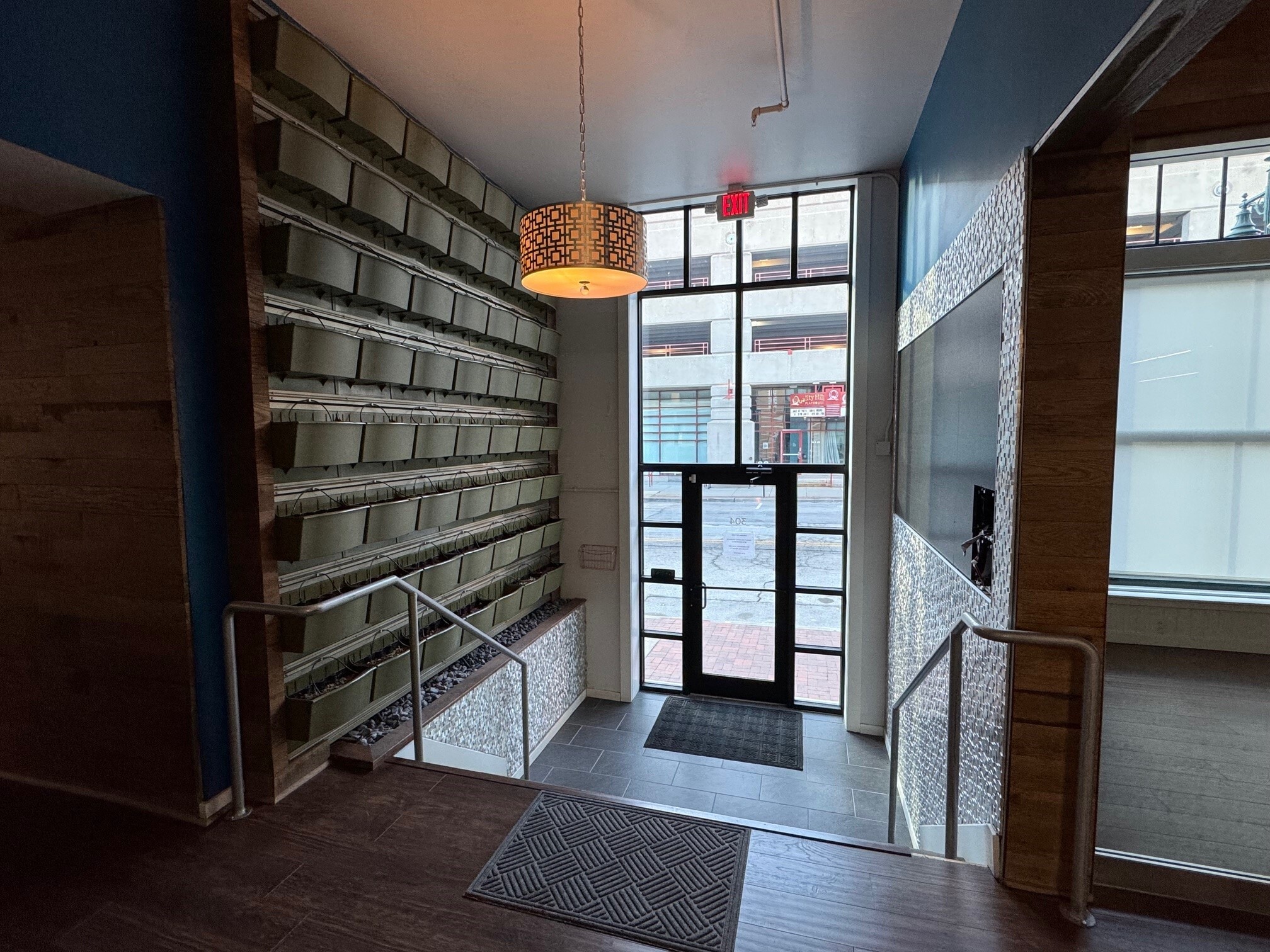 934 Central St, Kansas City, MO à louer Photo intérieure– Image 1 sur 9