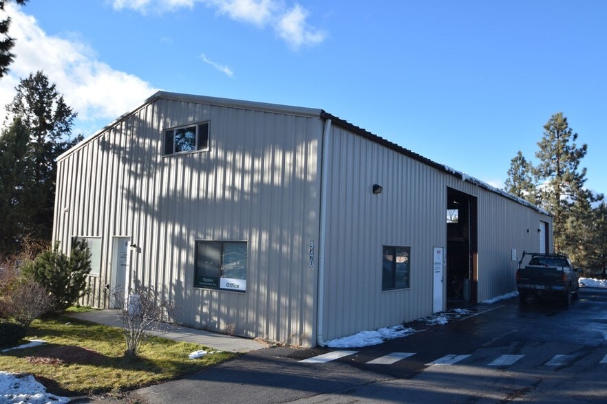 940 SE 9th St, Bend, OR à louer - Photo de l’immeuble – Image 2 sur 14