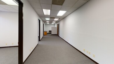 2929 Mossrock Dr, San Antonio, TX à louer Photo intérieure– Image 2 sur 4