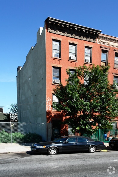 542-544 4th Ave portefeuille de 2 biens à vendre sur LoopNet.fr - Photo principale – Image 2 sur 2