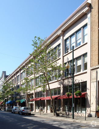 Plus de détails pour 46 Haywood St, Asheville, NC - Bureau/Local commercial à louer