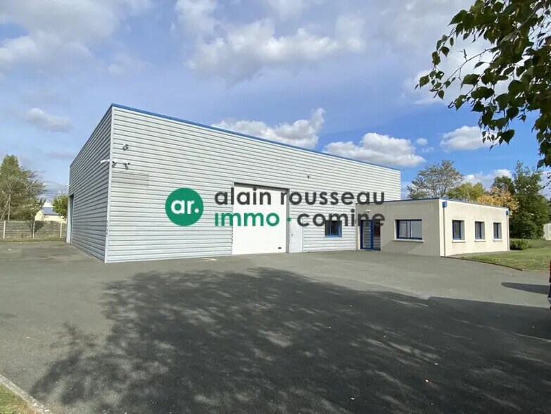 Local d’activités dans Mozé-sur-Louet à louer - Photo de l’immeuble – Image 2 sur 6