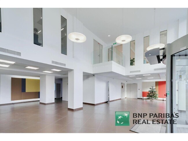 Plus de détails pour 11 Avenue Morane Saulnier, Vélizy-Villacoublay - Bureau à louer