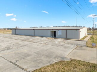 Plus de détails pour 712 Patterson ave, Iola, KS - Spécialisé à vendre