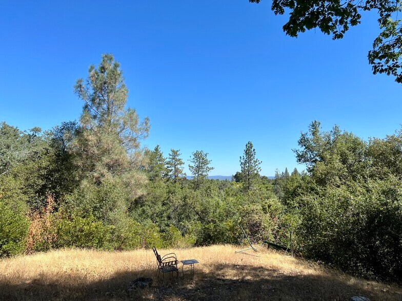 3090 Omo Ranch Rd, Somerset, CA à vendre - Photo de l’immeuble – Image 2 sur 40