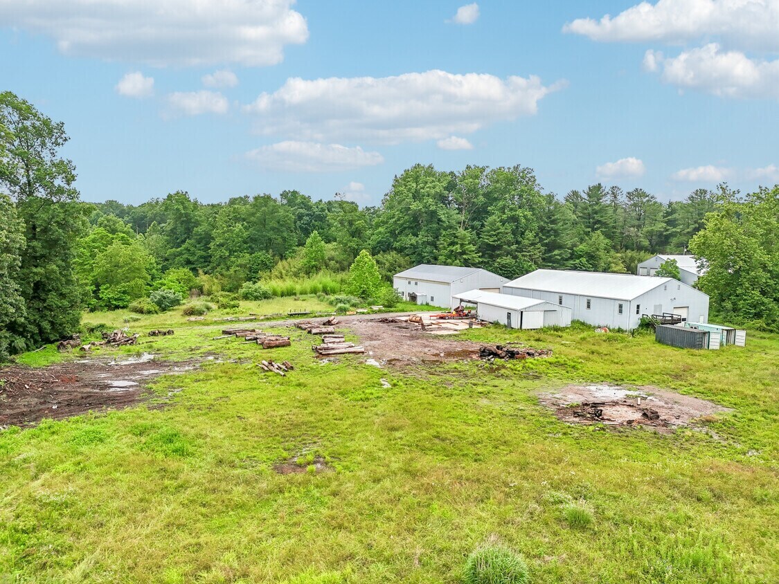 2101 & 2103 Blue Mount Rd, Monkton, MD à louer Photo de l’immeuble– Image 1 sur 2