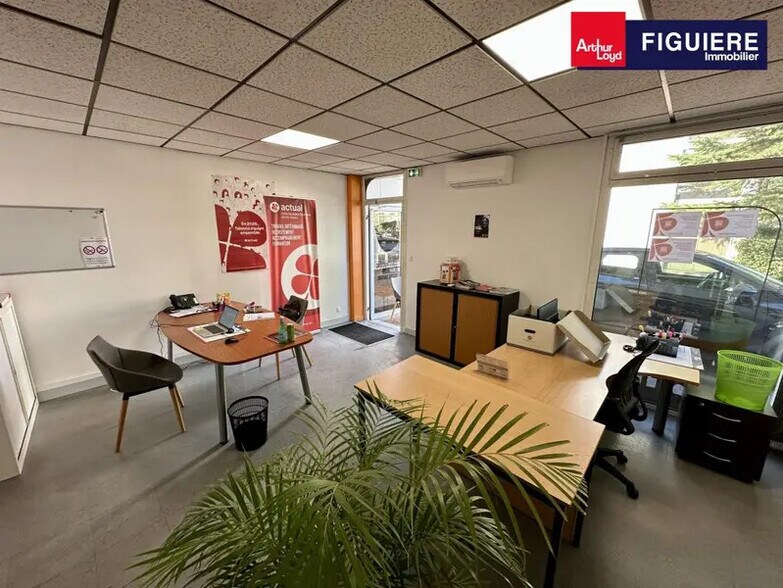 75 Rue Marcelin Berthelot, Aix-en-Provence à louer - Photo intérieure – Image 3 sur 12