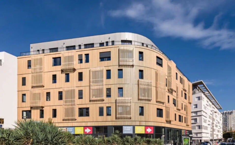 Bureau dans Marseille à louer - Photo de l’immeuble – Image 1 sur 6