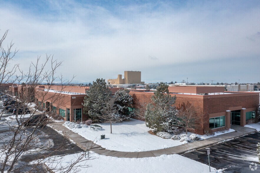 621 Southpark Dr, Littleton, CO à louer - Photo de l’immeuble – Image 3 sur 14