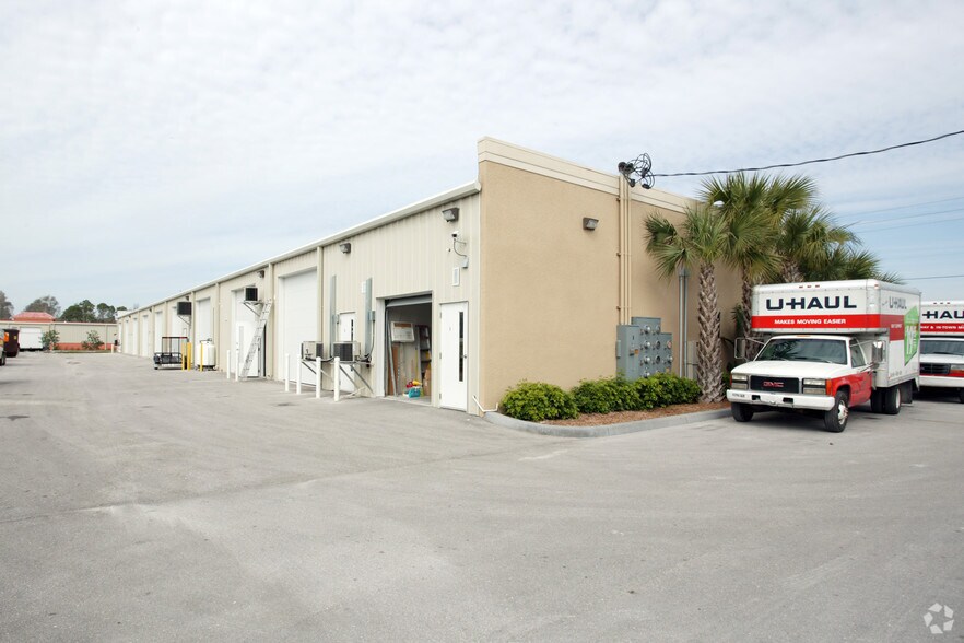 7600 Alico Rd, Fort Myers, FL à louer - Photo de l’immeuble – Image 2 sur 25