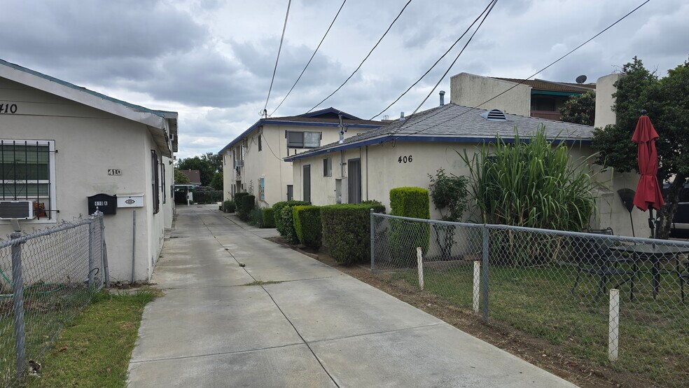 406 N New Ave, Monterey Park, CA à louer - Photo de l’immeuble – Image 2 sur 2