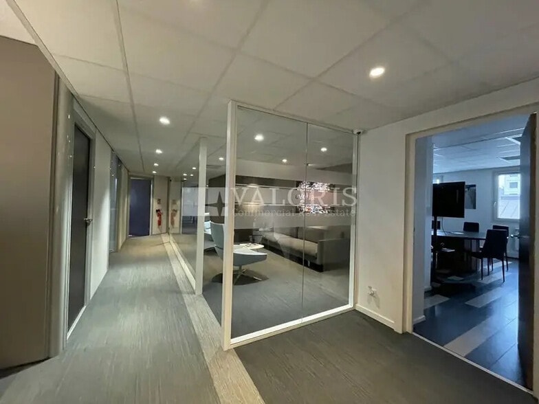 Bureau dans Villeurbanne à louer - Photo intérieure – Image 1 sur 5