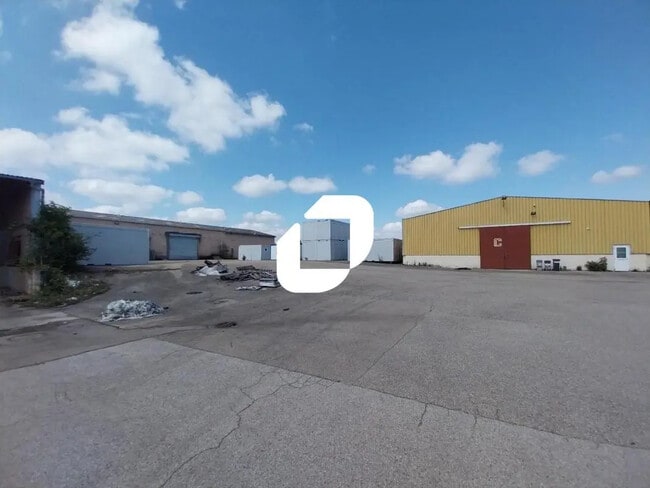 Plus de détails pour 9003 Rue Jean Raymond Marmey, Jonage - Local d’activités à vendre