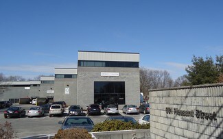 Plus de détails pour 661 Pleasant St, Norwood, MA - Bureau, Industriel/Logistique à louer