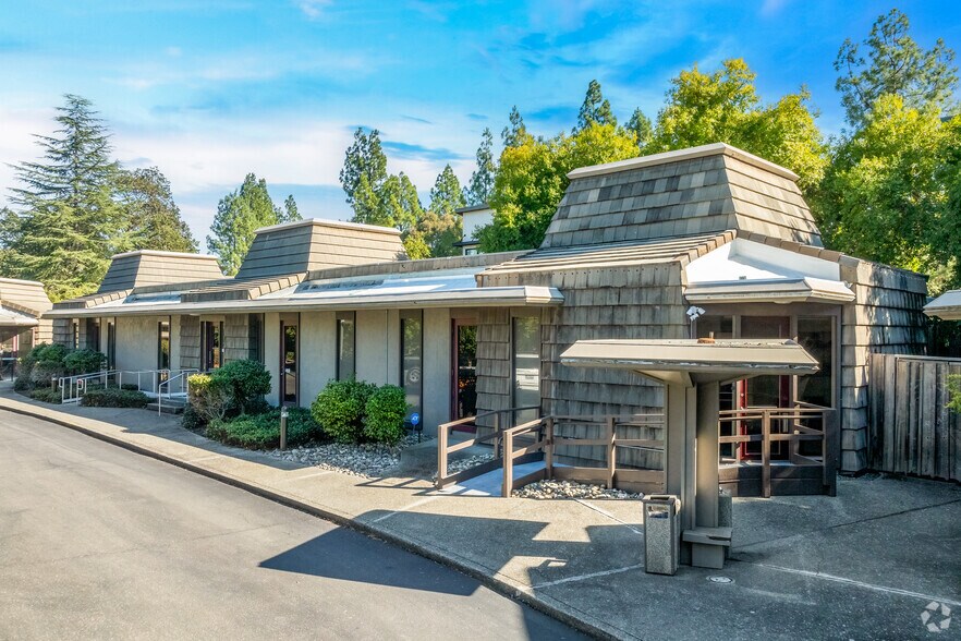 1816 San Miguel Dr, Walnut Creek, CA à louer - Photo de l’immeuble – Image 1 sur 8