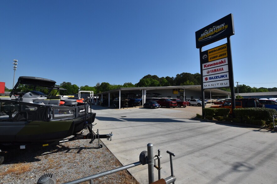 4917 Highway 58, Chattanooga, TN à louer - Photo principale – Image 1 sur 17