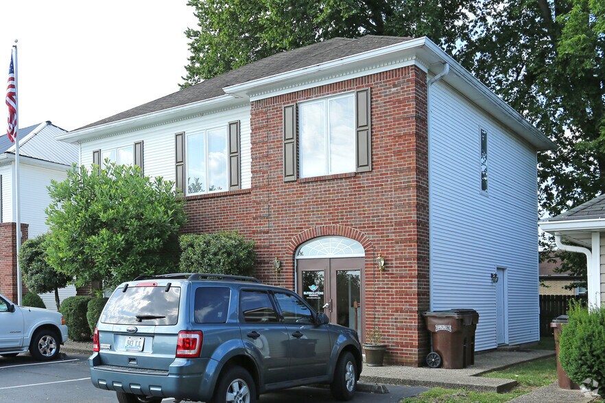 9304 New Lagrange Rd, Louisville, KY à louer - Photo de l’immeuble – Image 3 sur 11