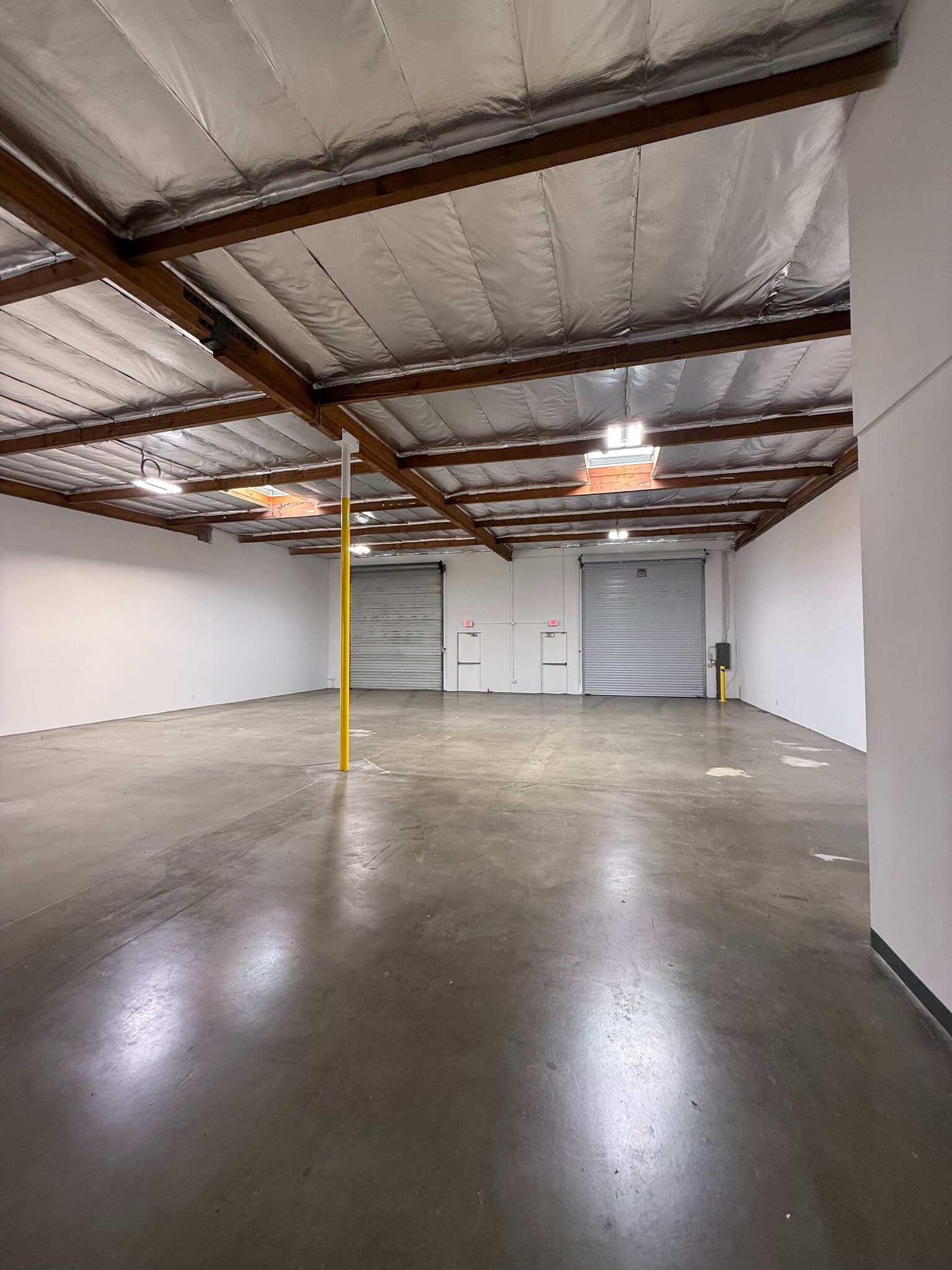 4317 E Santa Ana St, Ontario, CA à louer Photo intérieure– Image 1 sur 4