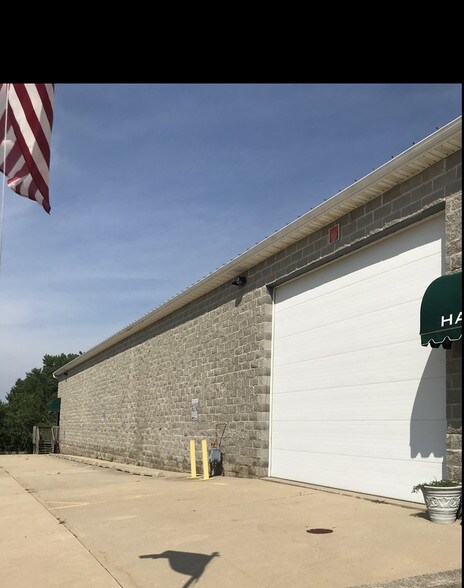 2 Lafayette Ct, Bloomington, IL à louer - Photo principale – Image 2 sur 3