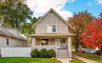 Plus de détails pour 1101 Elgin Ave, Forest Park, IL - Logement à vendre
