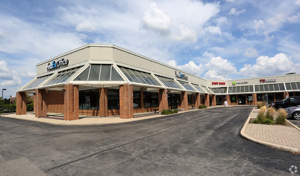 357-369 W Army Trail Rd, Bloomingdale, IL à louer - Photo de l’immeuble – Image 1 sur 15