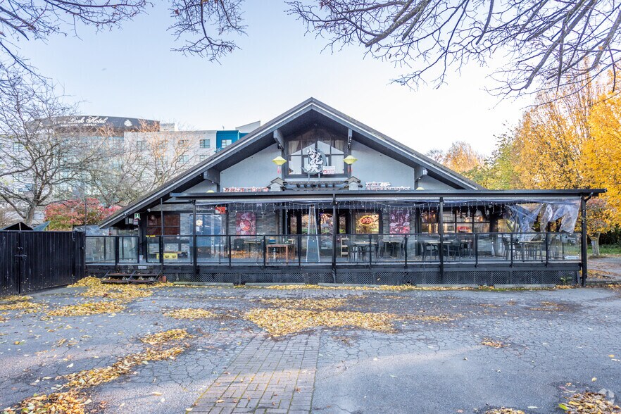 8320 Alexandra Rd, Richmond, BC à vendre - Photo de l’immeuble – Image 3 sur 3