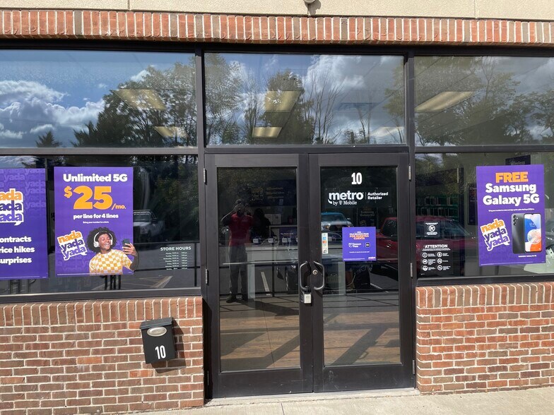 2-16 S Washington Ave, Dunellen, NJ à louer - Photo de l’immeuble – Image 3 sur 7