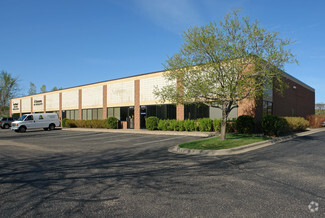 Plus de détails pour 4457 White Bear Pky, White Bear Lake, MN - Industriel/Logistique à louer