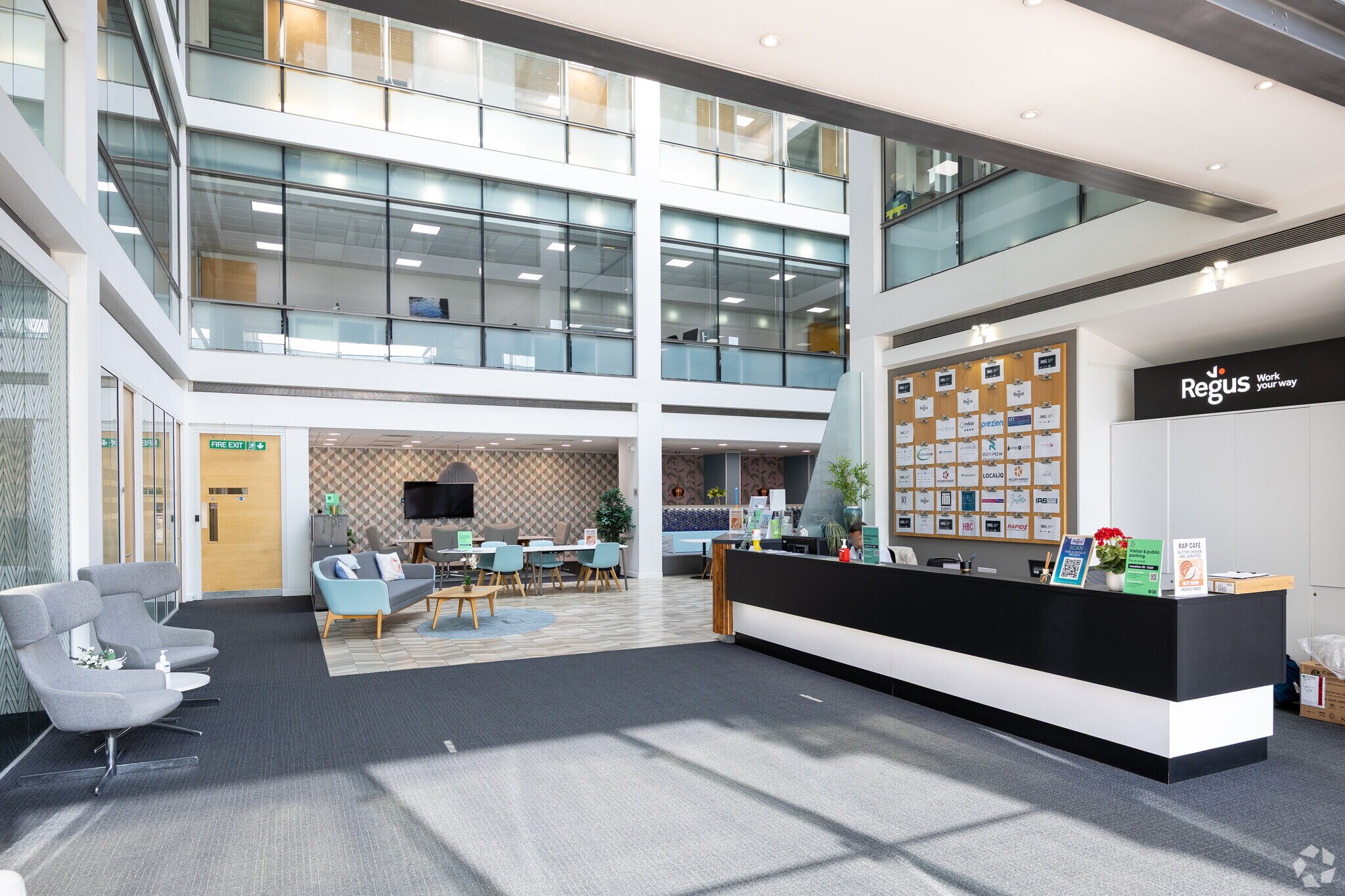 200 Brook Dr, Reading à louer Photo principale– Image 1 sur 27