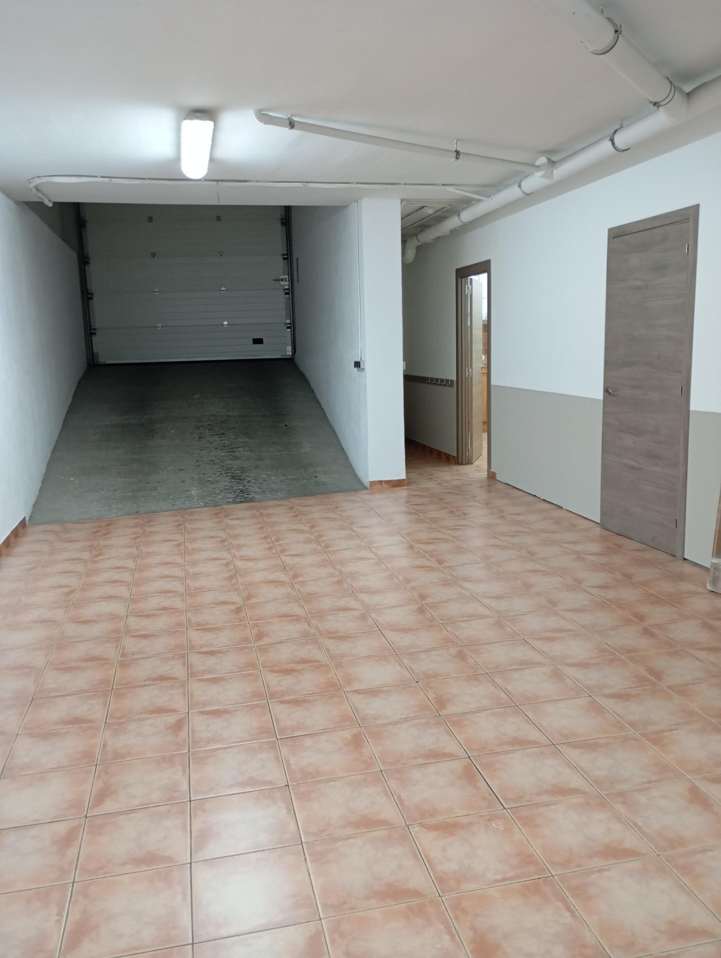 Bureau dans Sant Carles de la Ràpita, Tarragona à louer Plan d’étage– Image 1 sur 5