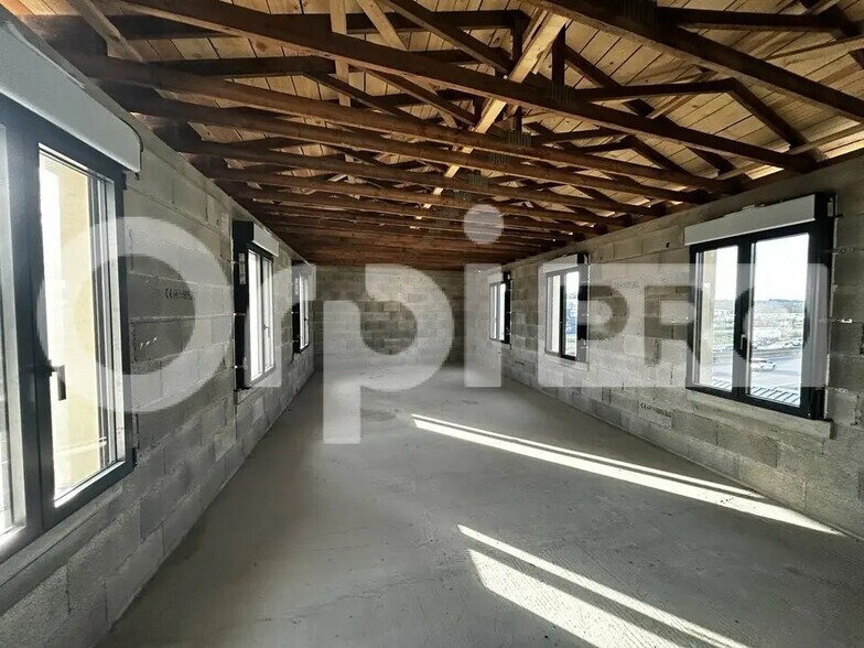 Bureau dans Ternay à louer - Photo intérieure – Image 3 sur 3