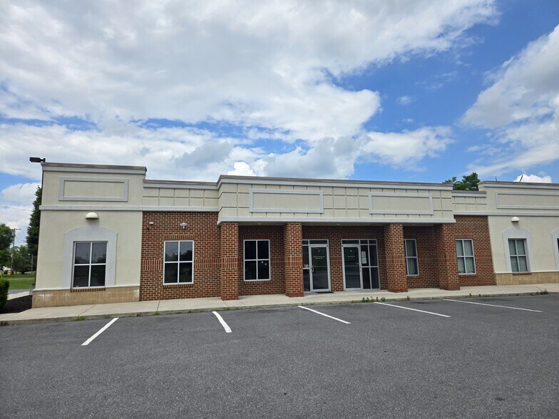 176 Health Care Ln, Martinsburg, WV à vendre - Photo principale – Image 1 sur 12