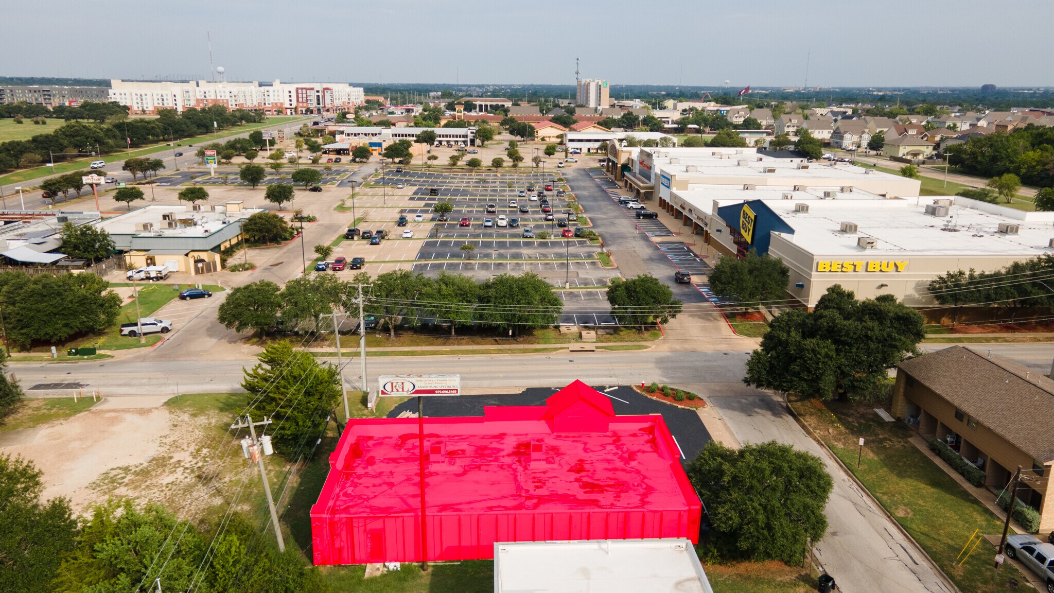 110 Lincoln Ave, College Station, TX à louer Photo de l’immeuble– Image 1 sur 24