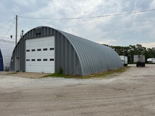207 E Valley St, Valley, NE à vendre - Photo de l’immeuble – Image 2 sur 8