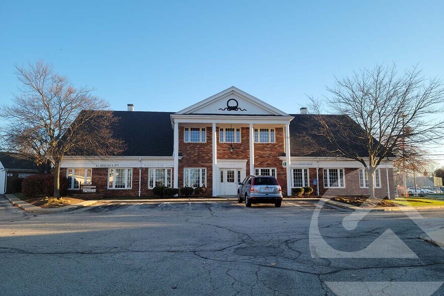 5800 Monroe St, Sylvania, OH à vendre - Photo de l’immeuble – Image 1 sur 2