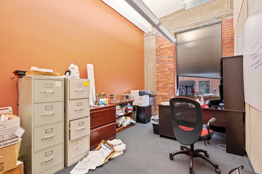 2828-2840 Liberty Ave, Pittsburgh, PA à louer - Photo intérieure – Image 2 sur 48