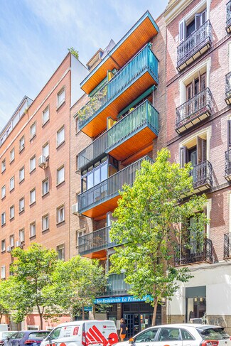 Plus de détails pour Calle Del Conde Duque, Madrid - Local commercial à louer