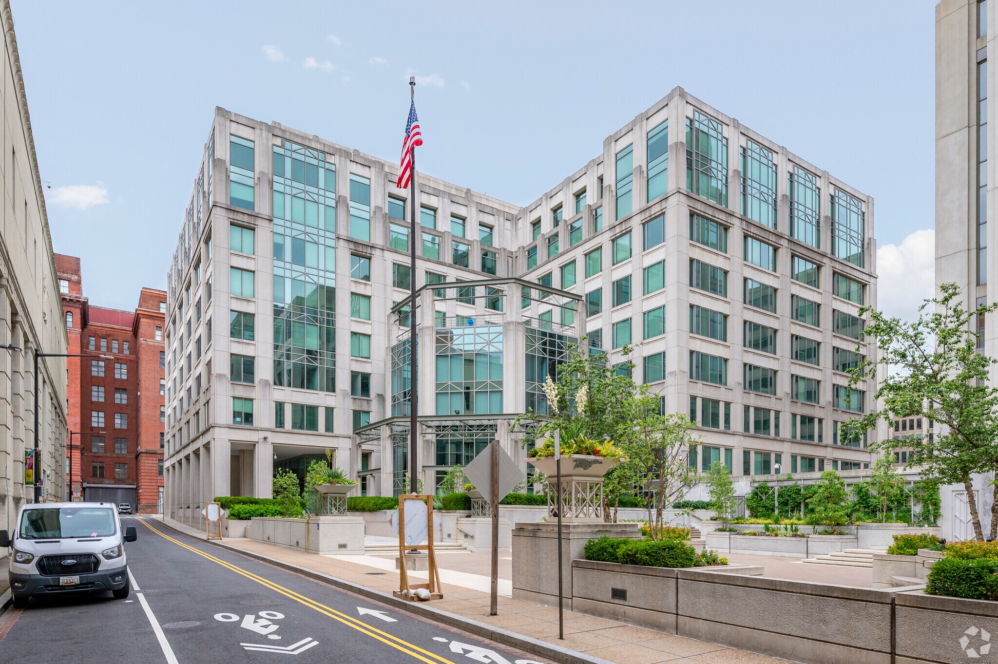 777 N Capitol St NE, Washington, DC à louer Photo de l’immeuble– Image 1 sur 26