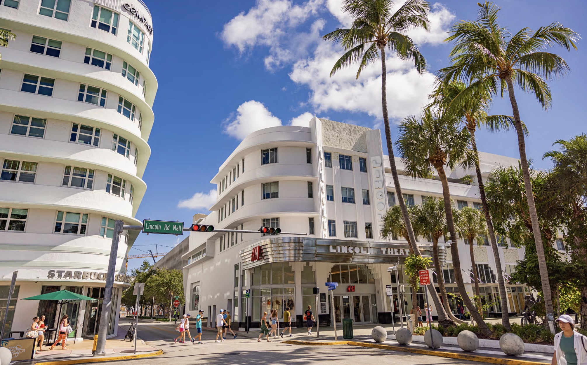 541-551 Lincoln Rd, Miami Beach, FL à louer Photo intérieure– Image 1 sur 7