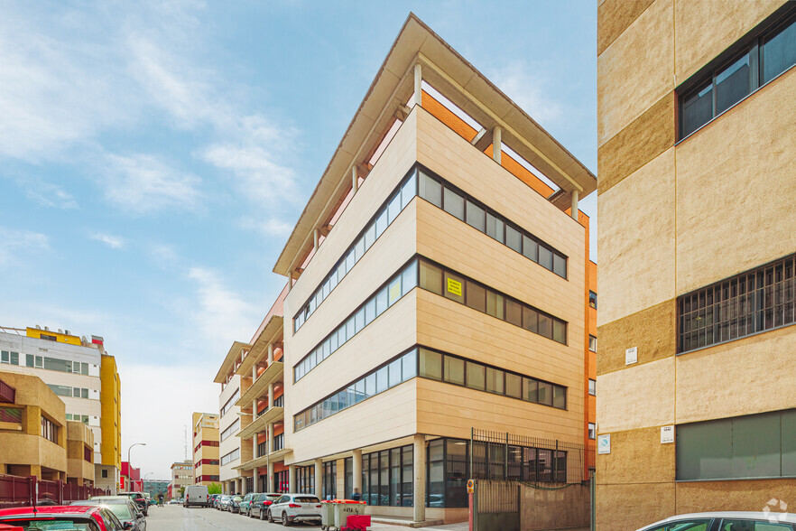Calle Del Haya, 4, Madrid, Madrid à louer - Photo de l’immeuble – Image 3 sur 3