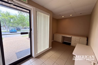 7182 Curtiss Ave, Sarasota, FL à louer Photo intérieure– Image 2 sur 9