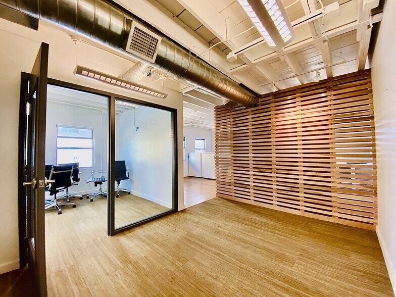 401-411 W Magnolia Ave, Fort Worth, TX à louer - Photo intérieure – Image 3 sur 14