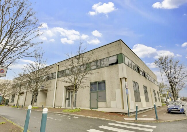 Plus de détails pour Bureau à louer