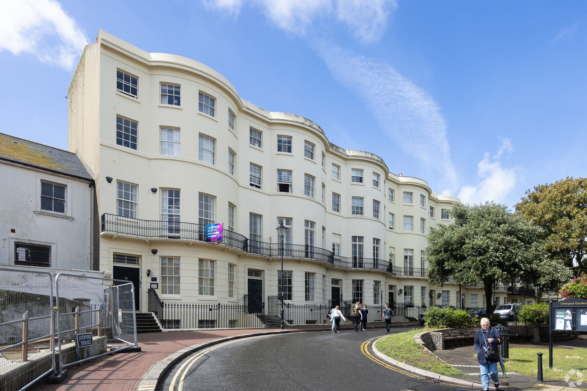 1-12 Liverpool Ter, Worthing à louer Photo principale– Image 1 sur 3