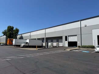Plus de détails pour 7930 SW Burns Way, Wilsonville, OR - Industriel/Logistique à louer