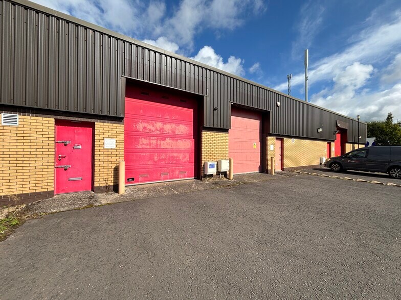 14 Bridgend Ln, Dalry à louer - Photo de l’immeuble – Image 1 sur 6