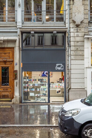 Bureau dans Lyon à vendre - Photo de l’immeuble – Image 3 sur 8